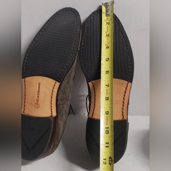 Allen Edmonds Strand Suede Cap Toe Shoes  Size 9.5 B - Picture 11 of 16